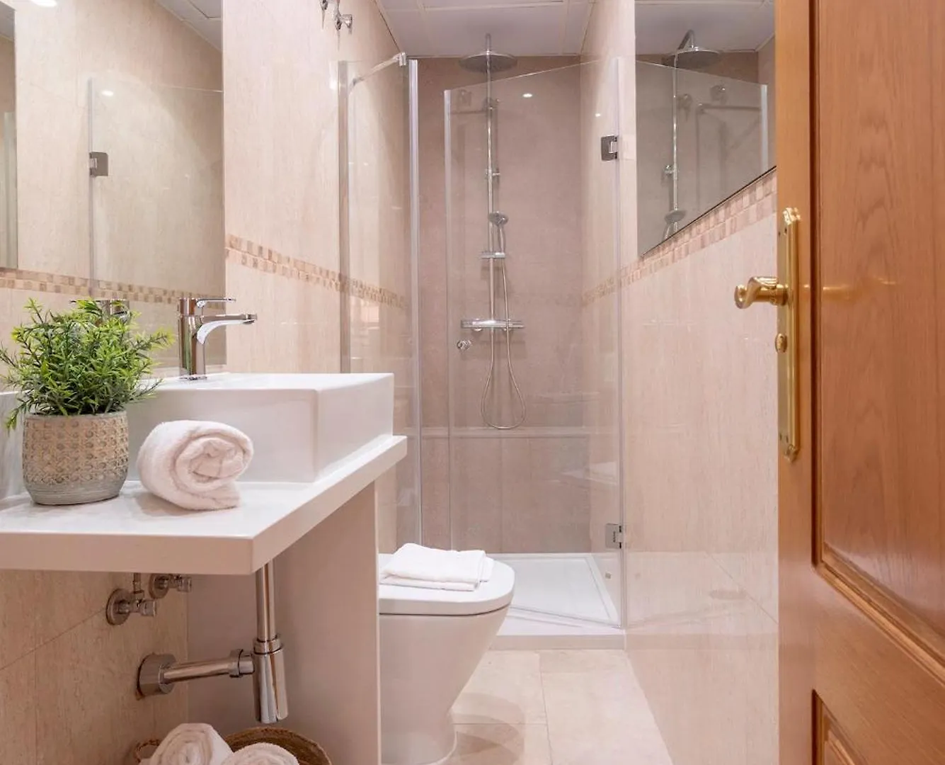 Apartament Genteel Home Templo Romano Kordoba